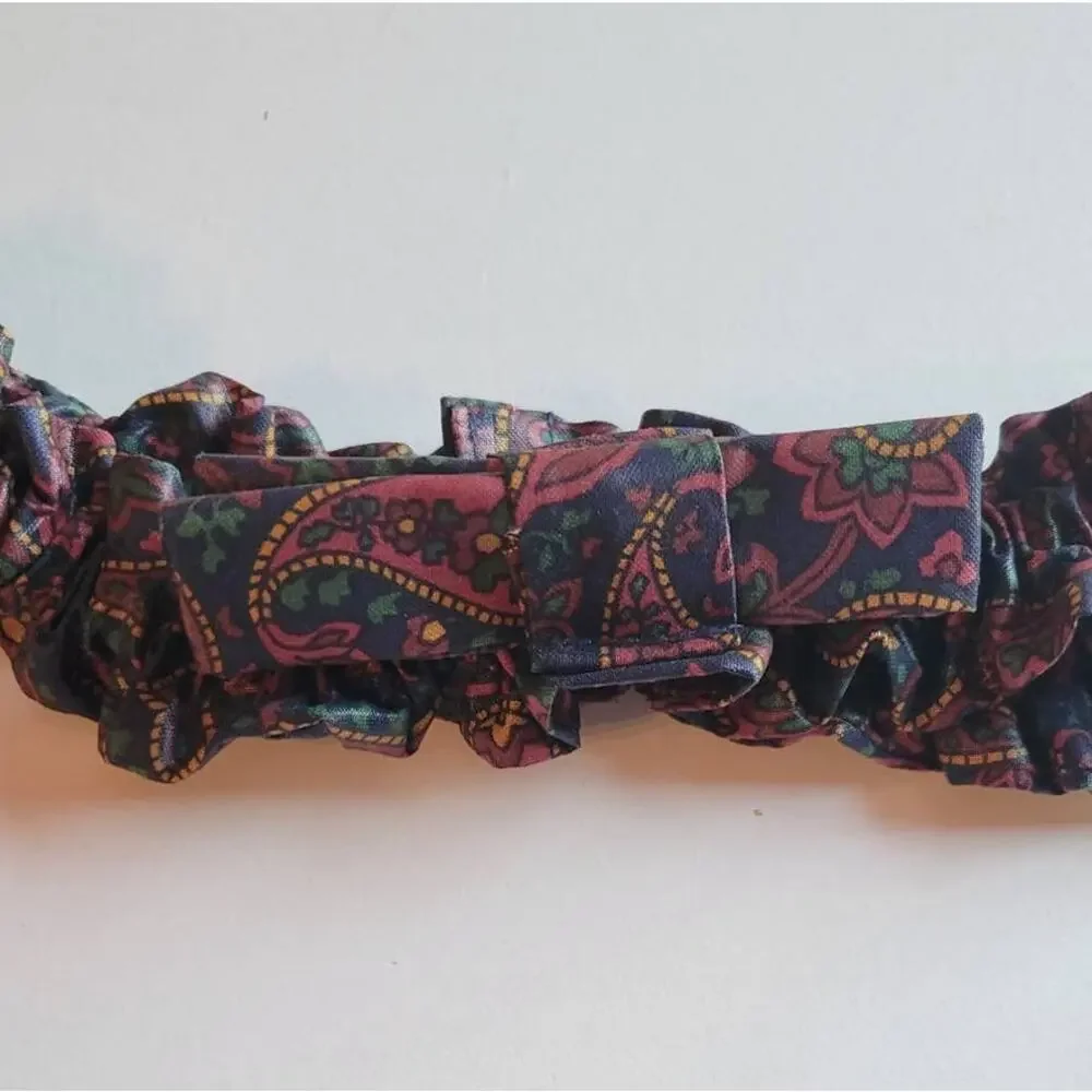 Longaberger Small Basket Garter with Bow in Paisley Print